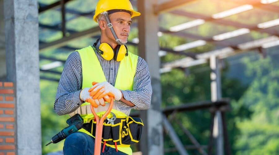 Professional gutter cleaning in Logan, AL